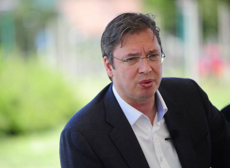 Вучић: Србија мора да мења Устав, не подржавам смену Саше Јанковића